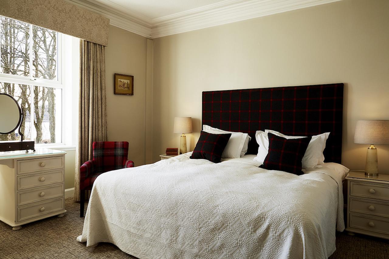 Kinloch Lodge Hotel And Restaurant Buitenkant foto